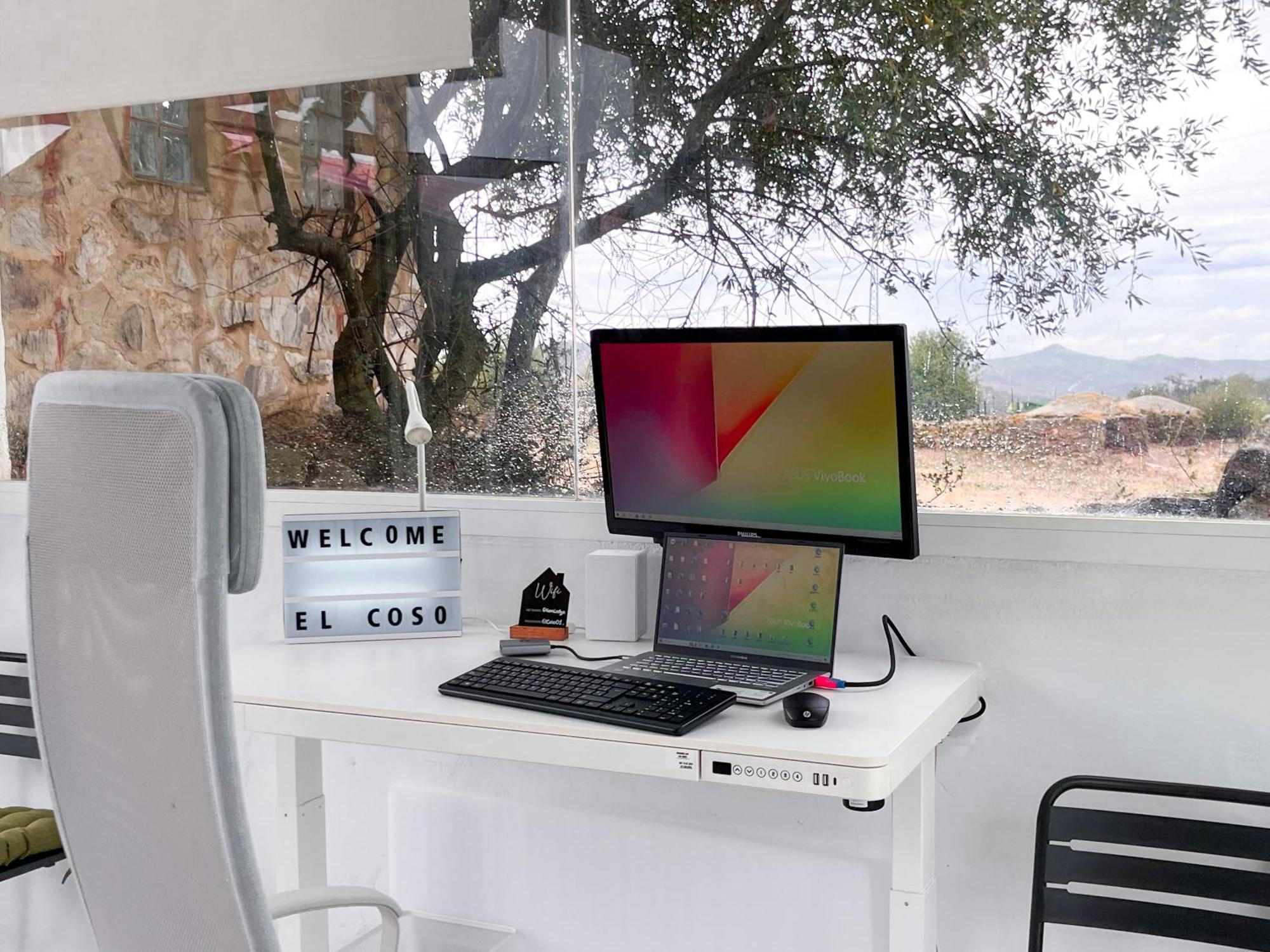 Zalamea la Real El Coso Lodge & Workation מראה חיצוני תמונה